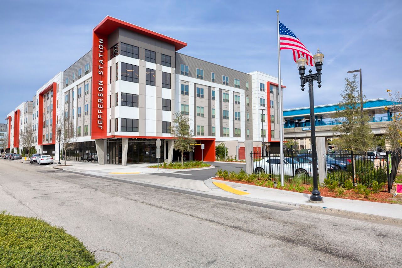 Lofts At Jefferson Station