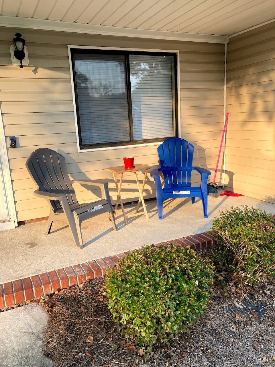 Longview Apartments