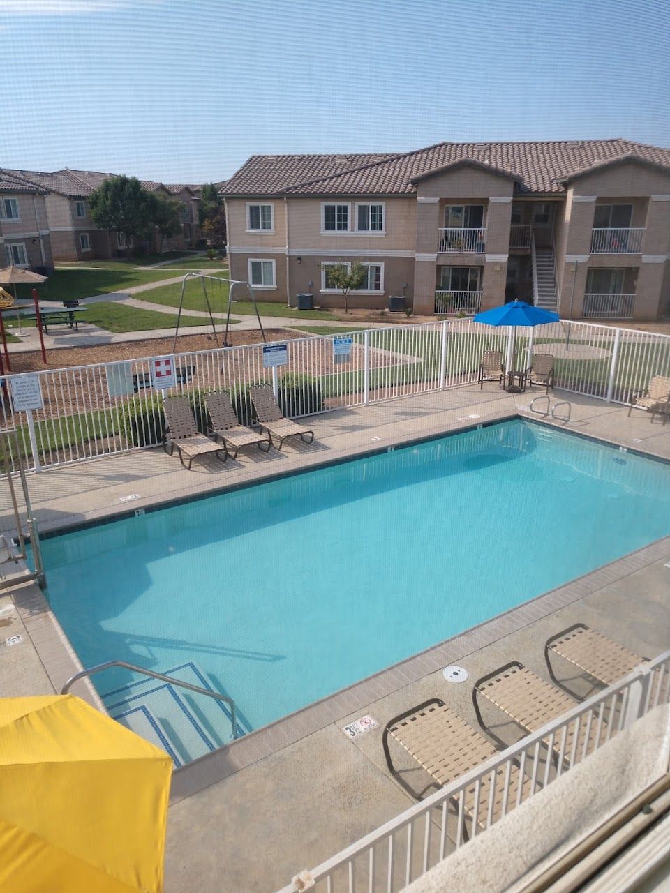 Los Arboles Family Apts