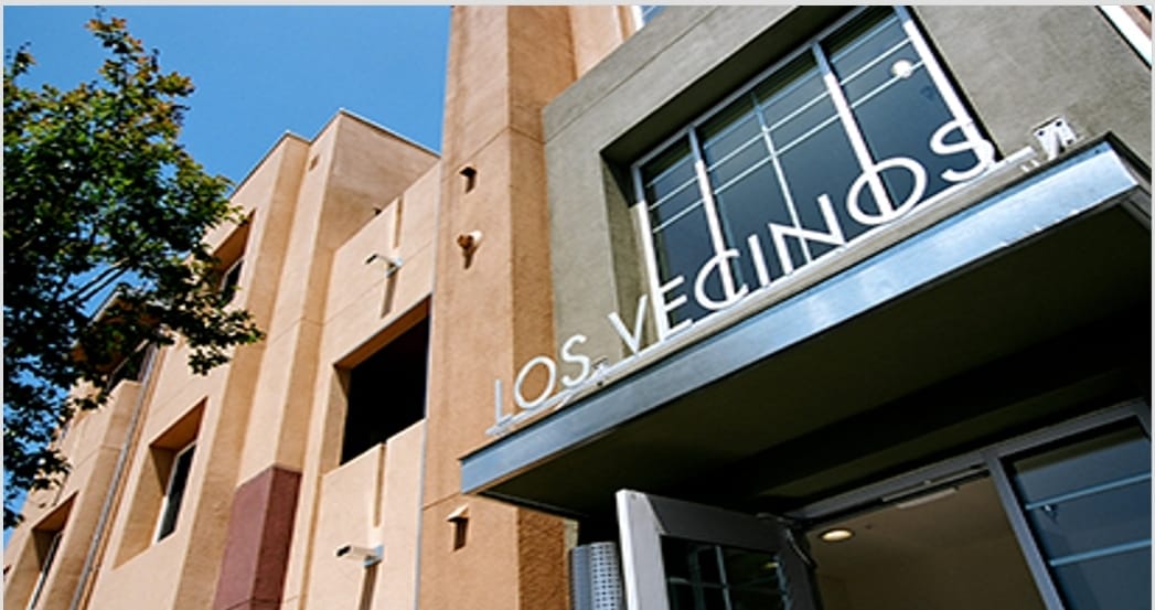 Los Vecinos Apts