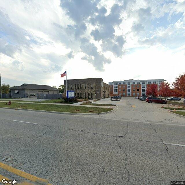Lyons Senior Apts