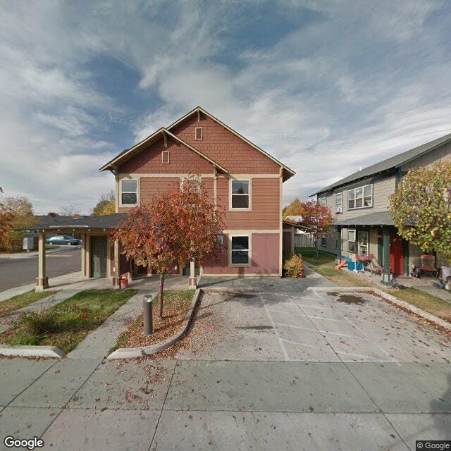 Maclay Commons