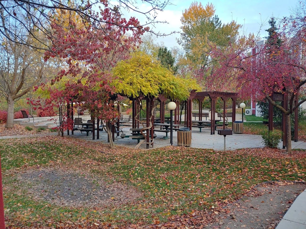 Mallard Pointe