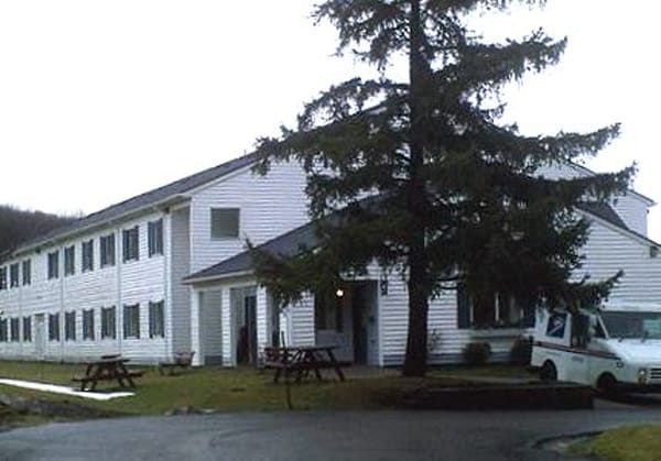 Maple Apts