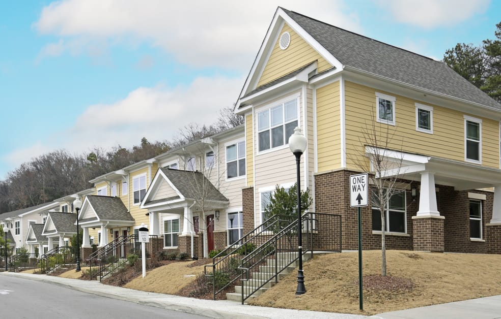 Maple Hill Apts