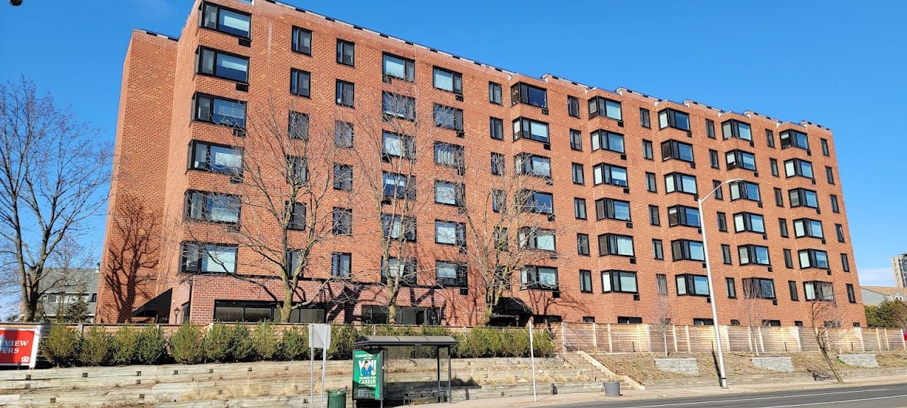 Mapleview Towers