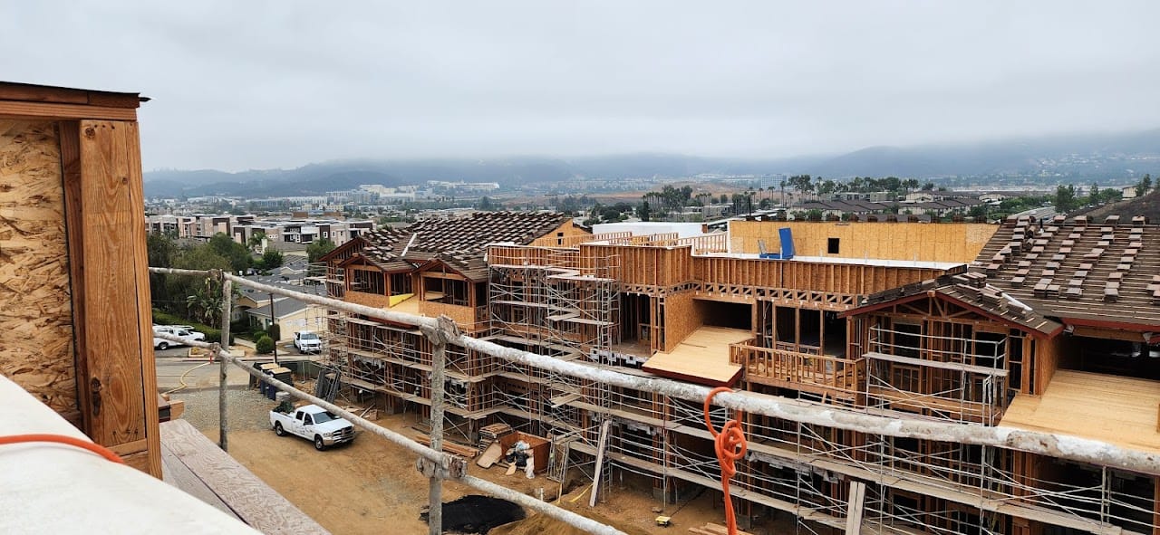 Mariposa Apts