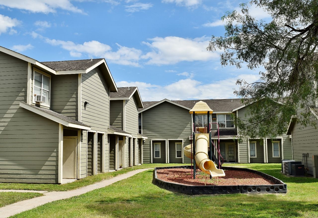 Mariposa Gardens Apts