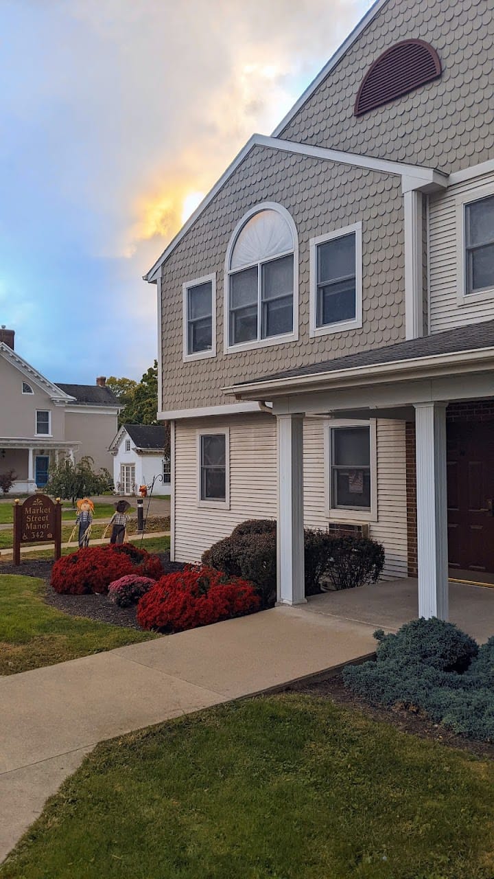 Market Street Manor