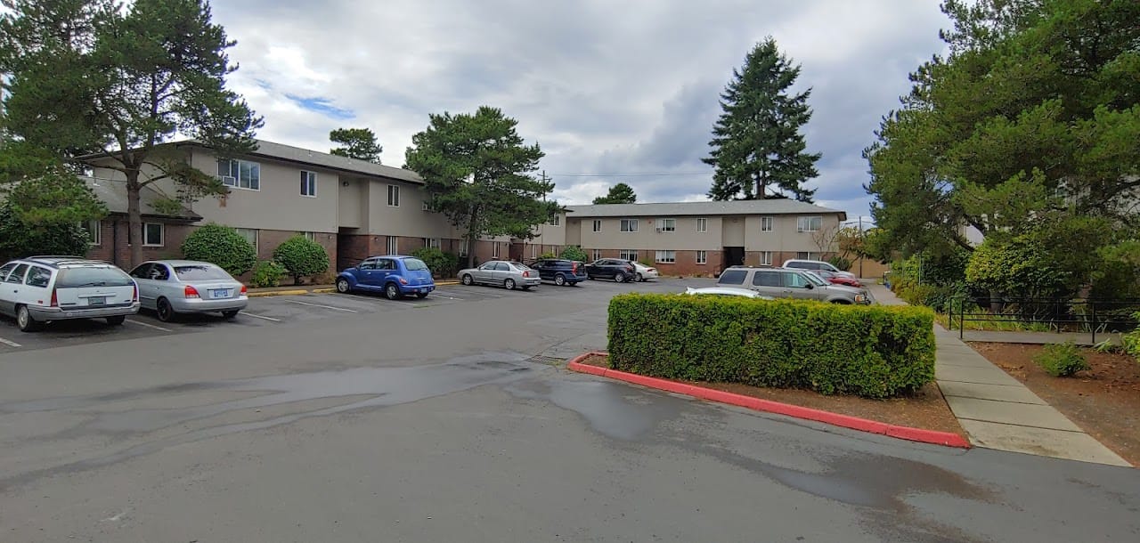 Marwood Plaza Apts