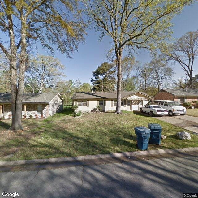 Mcclellan Place Apts