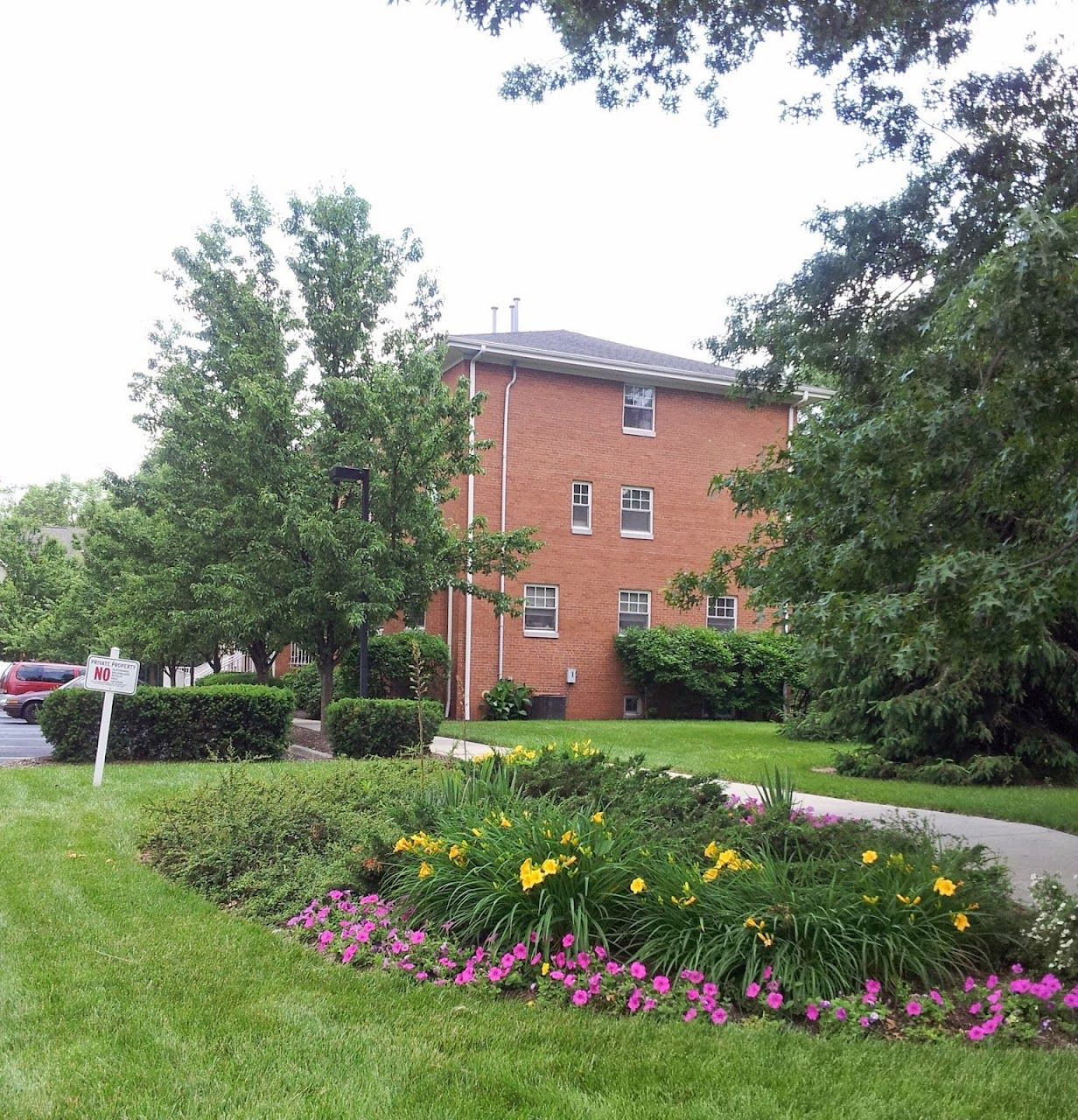 Mccorristin Square