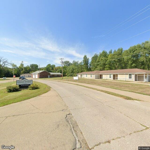 Meadow Heights Apts