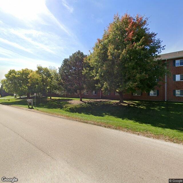 Meadows Apts
