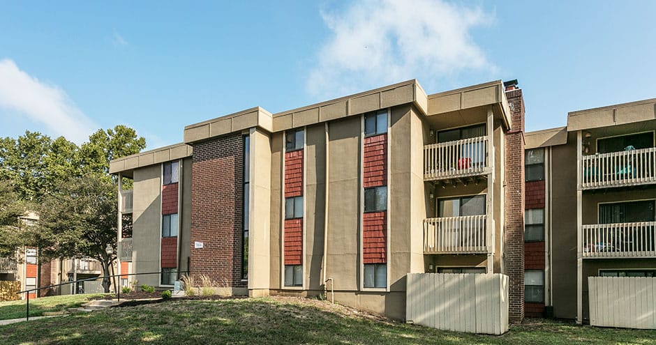 Meadows Apts