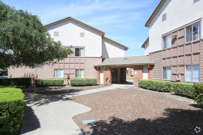 Meadowview Apts