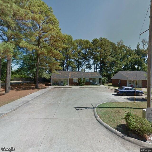 Melrose Manor Apts