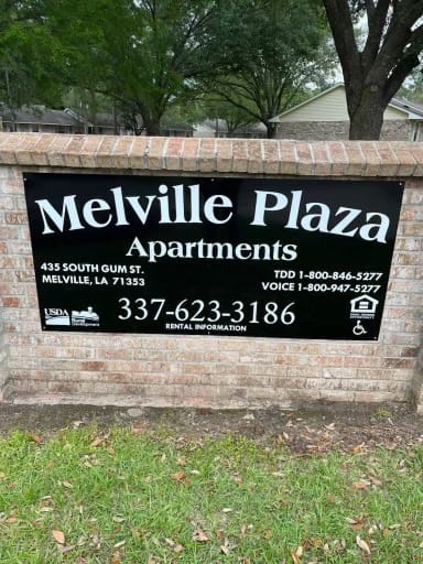 Melville Plaza Apts,