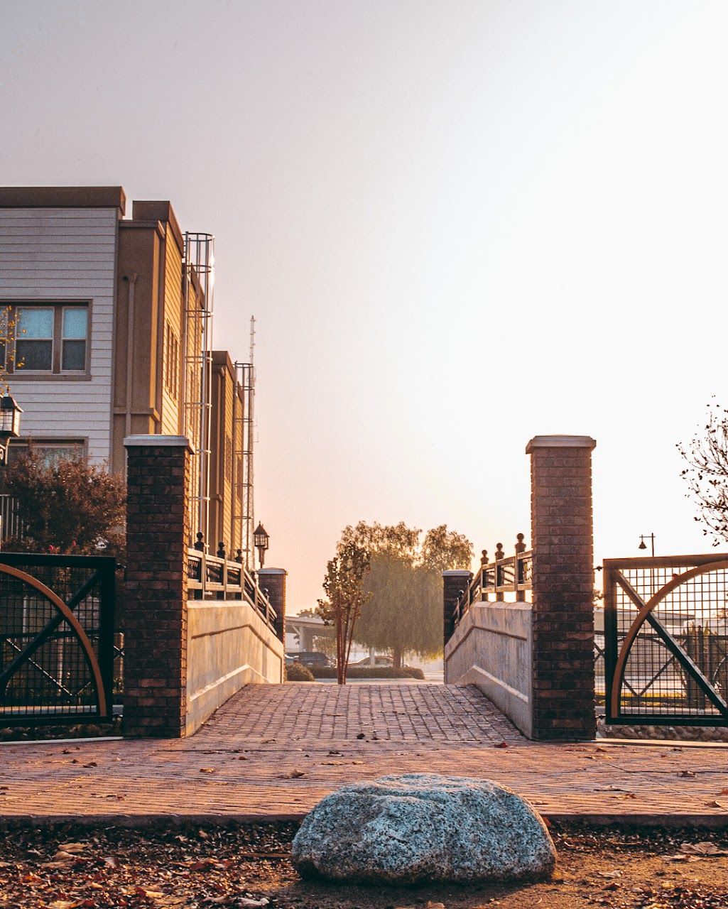 Mill Creek Courtyard