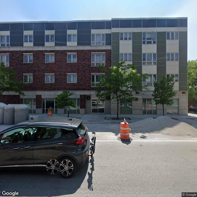 Milwaukee Avenue Apts