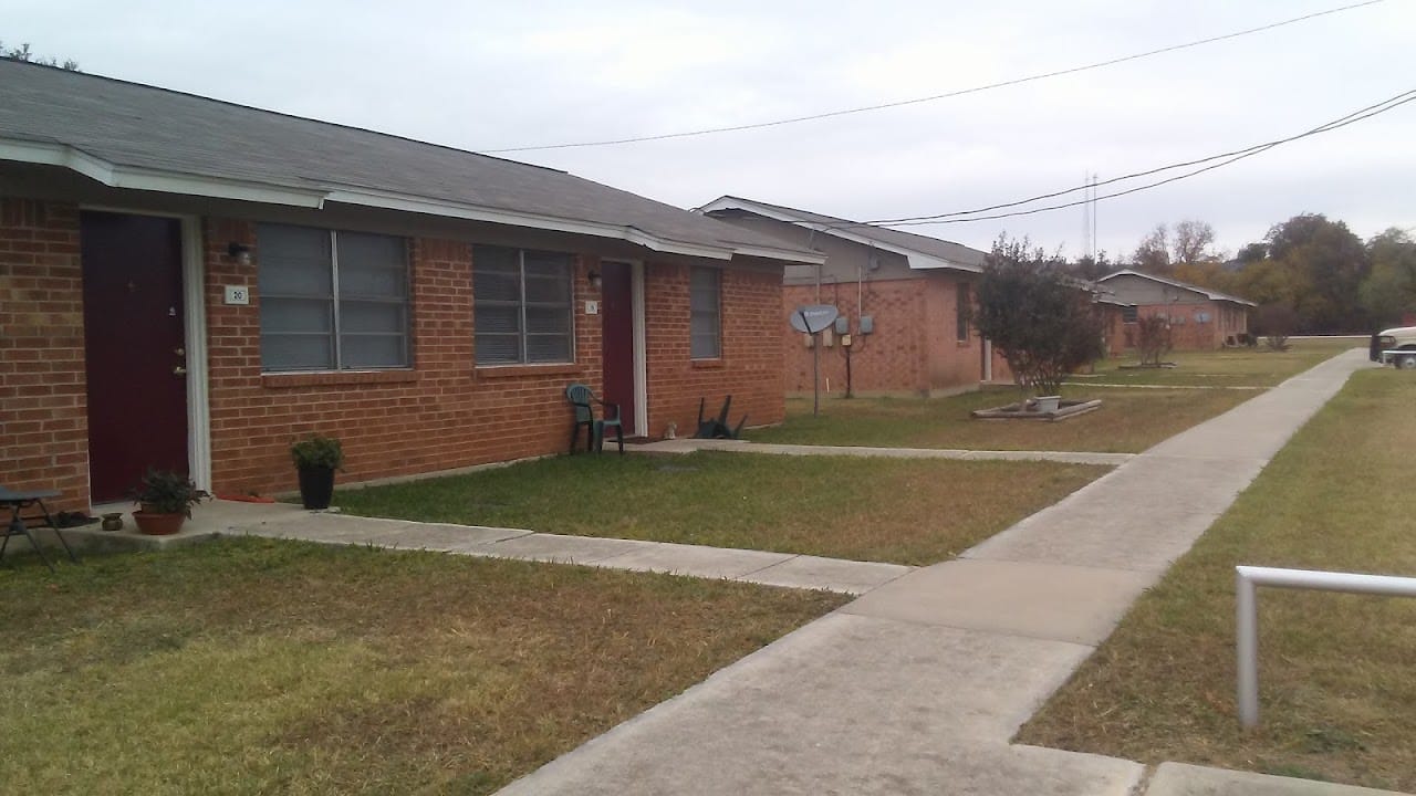 Mira Vista Apts