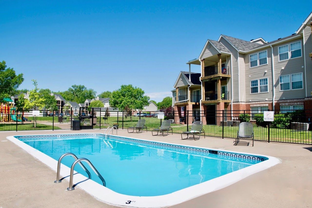 Moline Apts