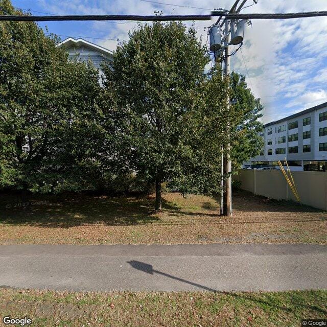 Monarch Apts