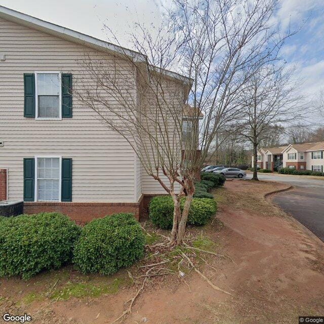 Monarch Place Apts