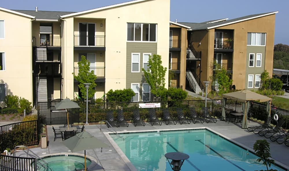 Monarch Village Apts