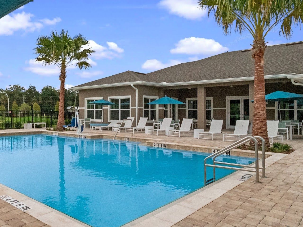 Monroe Landings