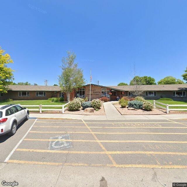 Montrose Apts