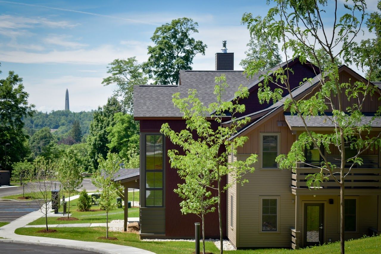 Monument View Apartments