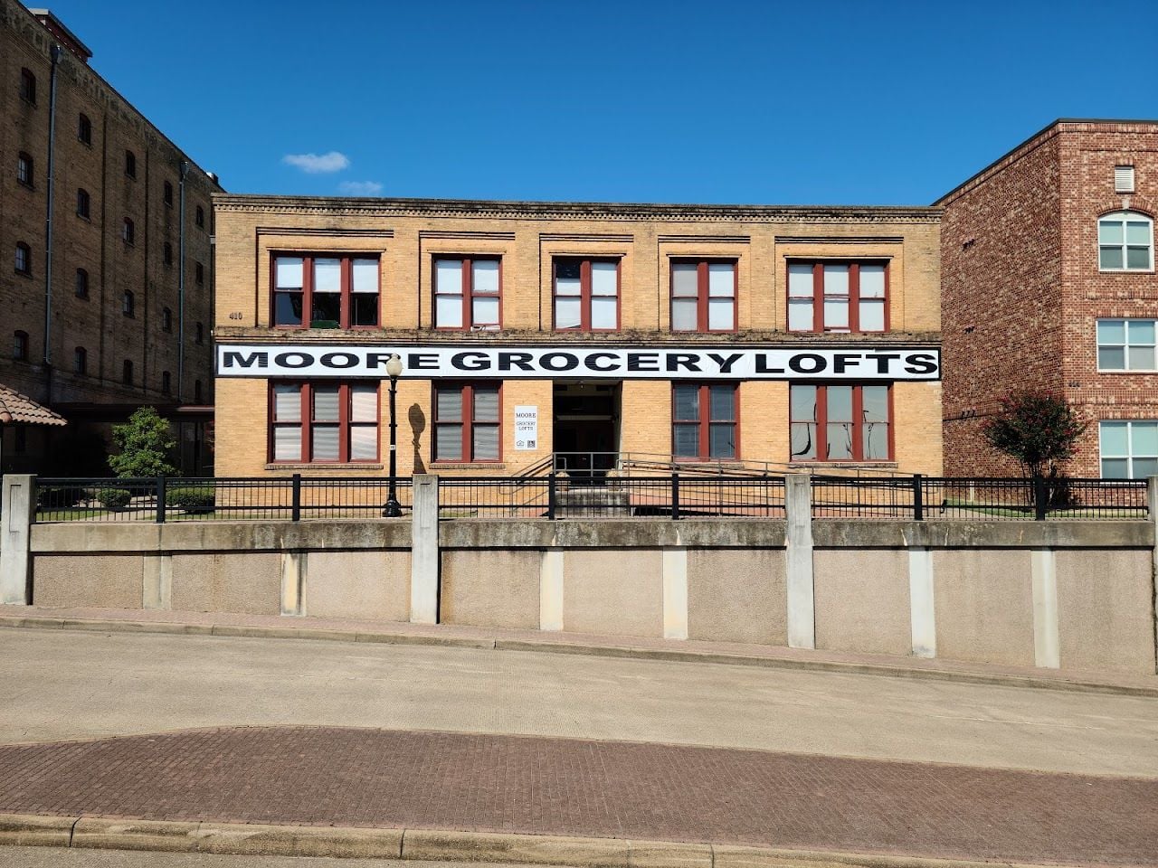 Moore Grocery Lofts