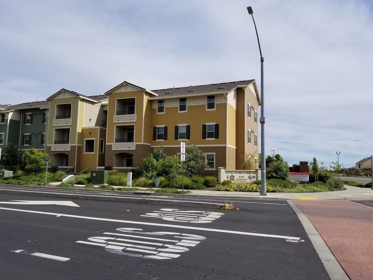 Mutual Housing At Spring Lake
