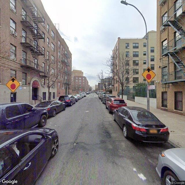 Nelson Ave Apts
