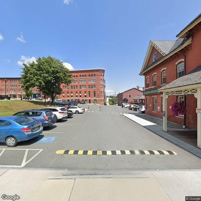 New Avenue Apts