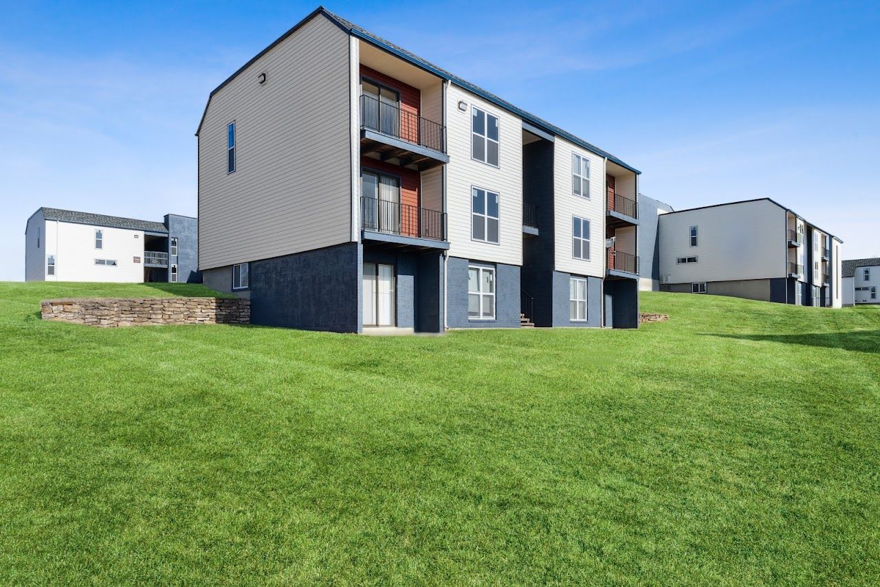 Nob Hill Apts