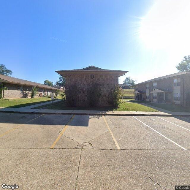 Oak Grove Apts