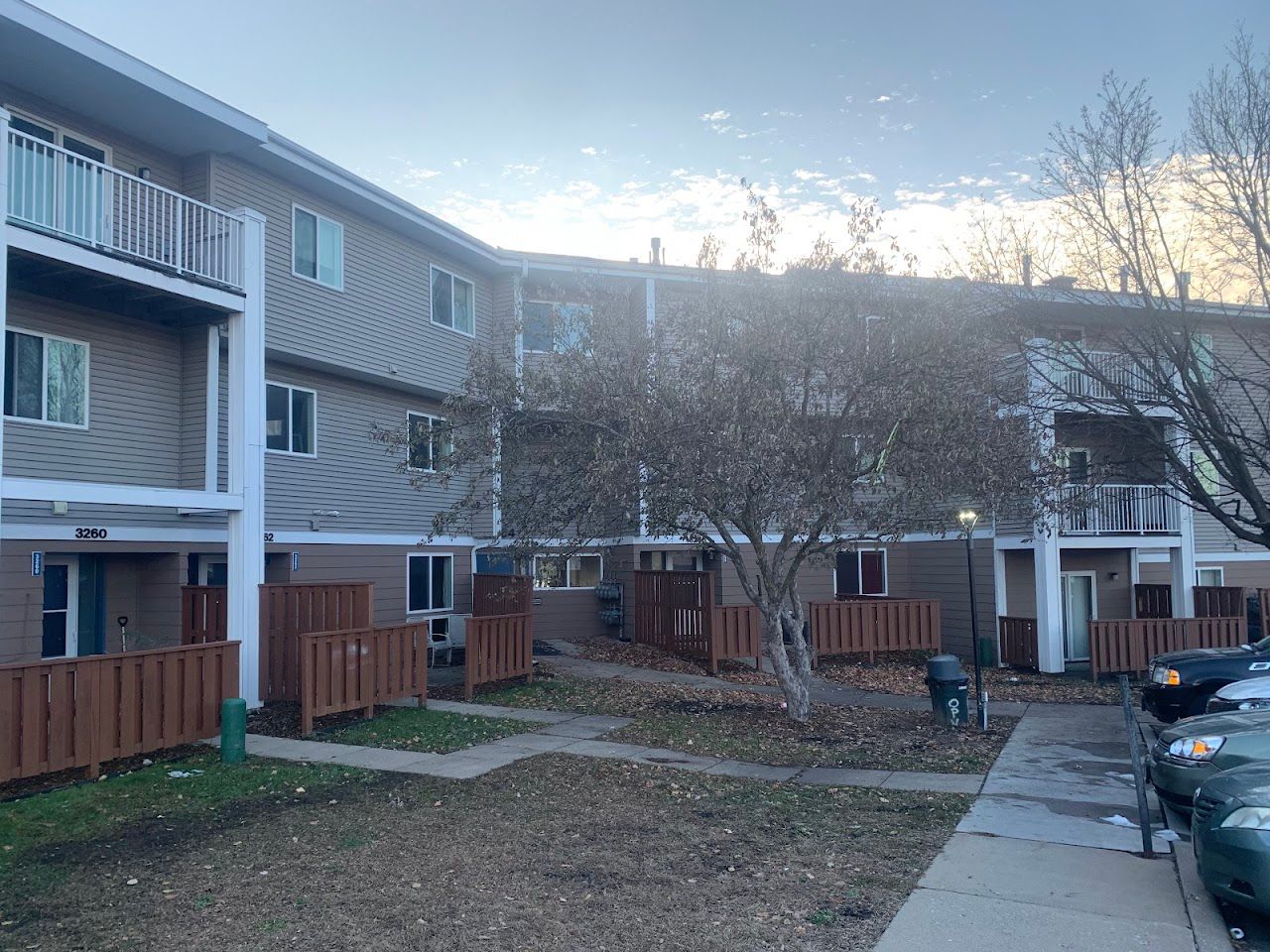 Oak Park Village Apartments