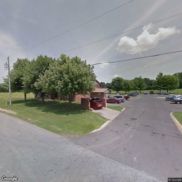 Oak Street Apts
