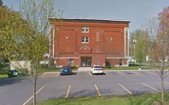 Oak Street Senior Apts
