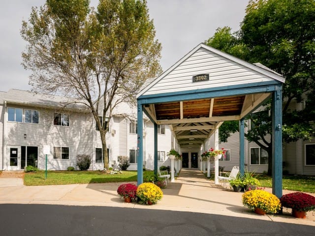 Oakwood Apt Homes