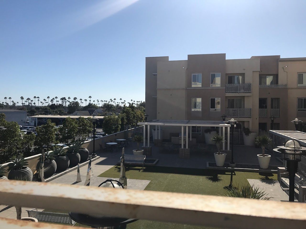 Oceana Apartments