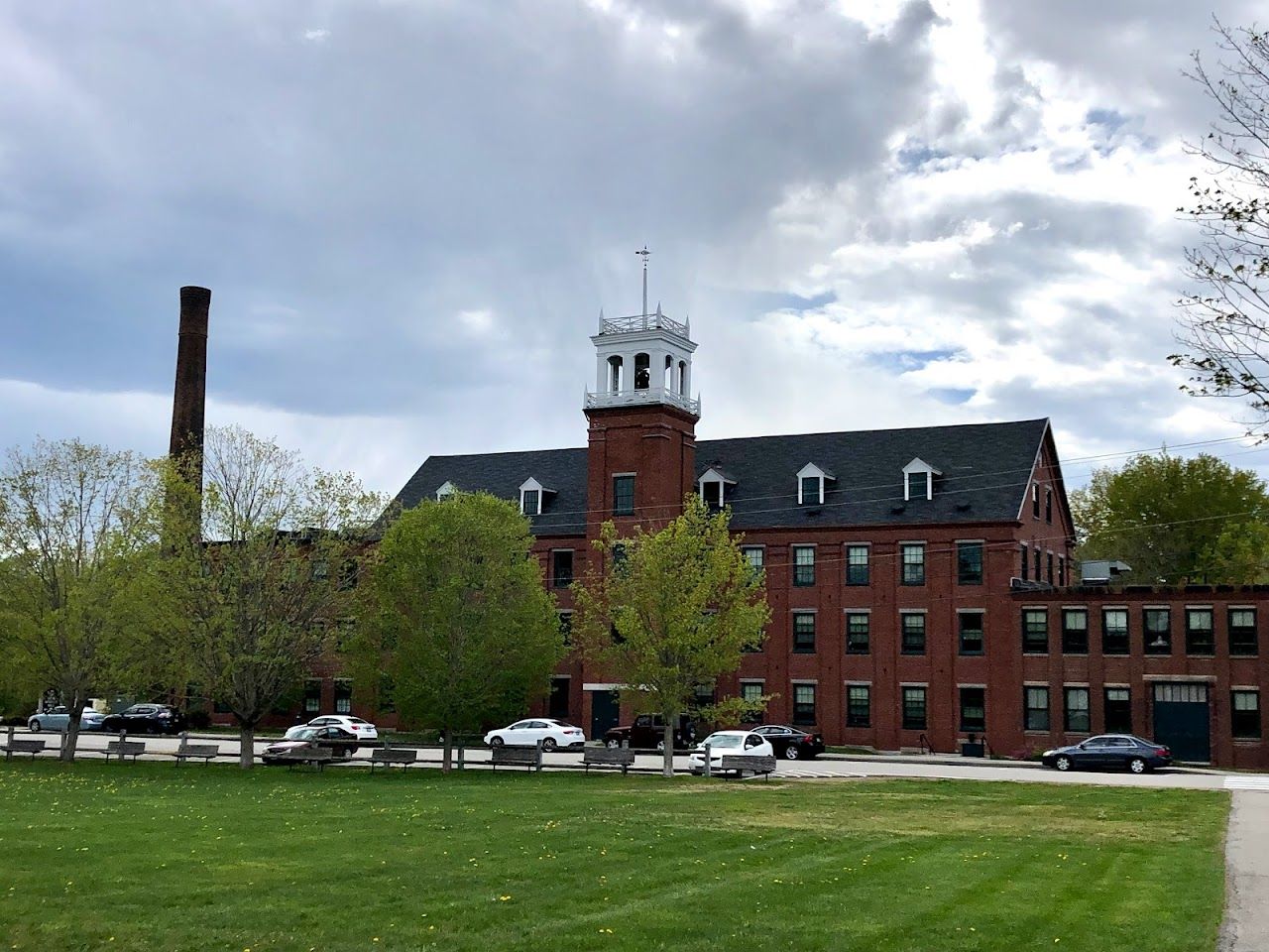 Olde Woolen Mill Apts