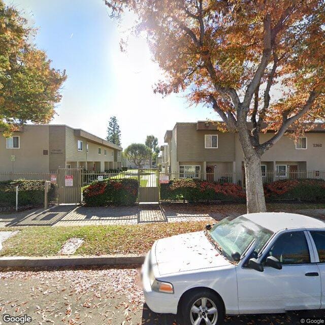 Ontario Townhouses