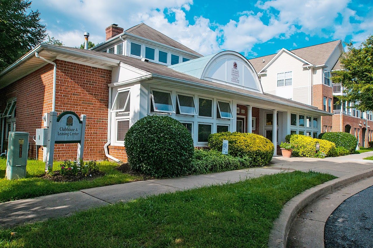 Orchard Crossing Apts