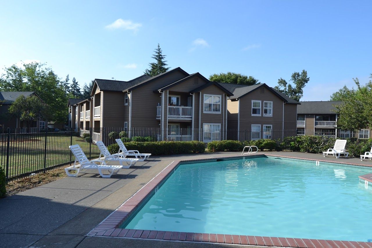 Orchard Park Apts