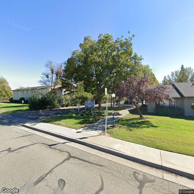 Orland Apts