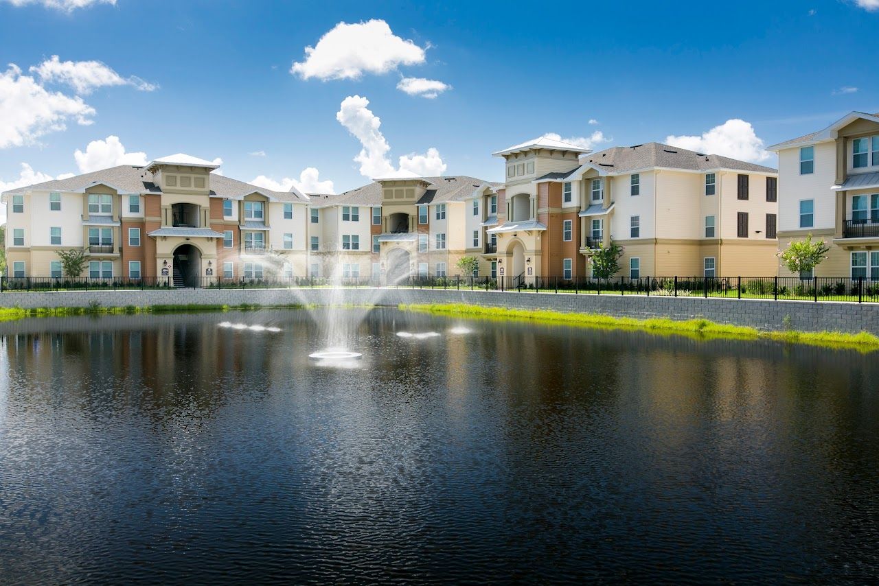 Osceola Pointe