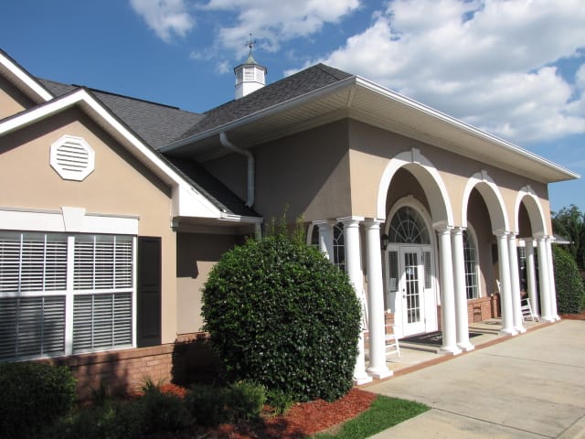 Pacific Park Apartments